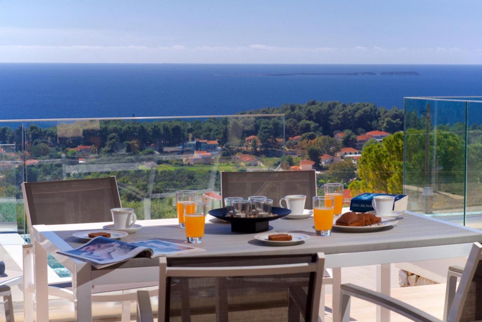 Villa Lassi Illios 아르고스톨리온 외부 사진